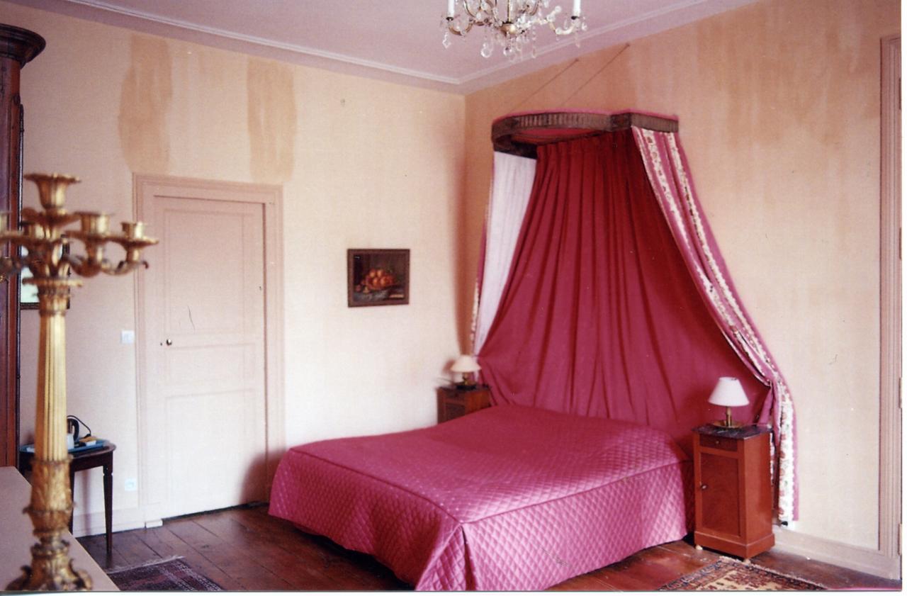 Chateau Manoir De La Leche Touvre Екстериор снимка