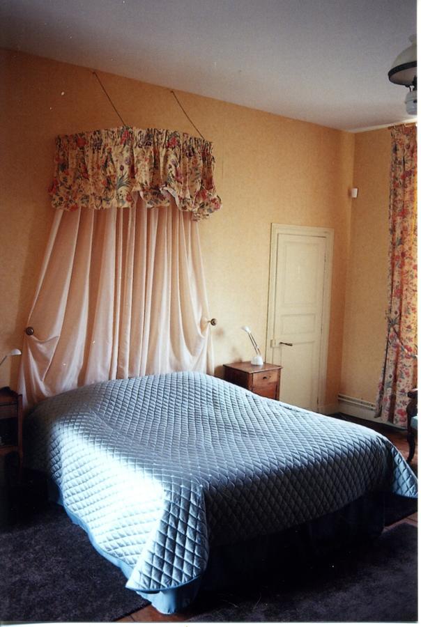 Chateau Manoir De La Leche Touvre Екстериор снимка